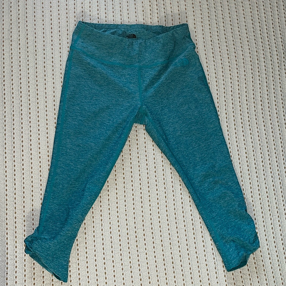 Teal Northface capri leggings small